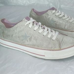 Converse One Star Like New size 9